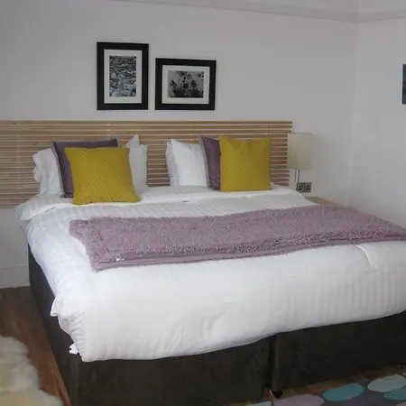 Bed & Breakfast Archways 4*